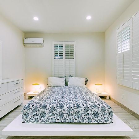 Stylish Modern Home, Ac, Parking & Near Fwys Santa Ana Exterior foto